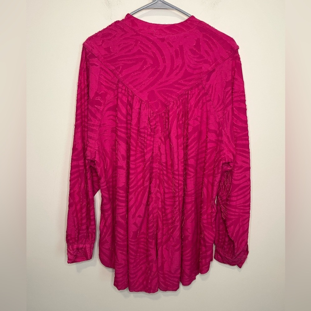 Free People Can't Stop Dreaming Button
Down Tunic - Medium (Runs Large) - Picture 7 of 11
